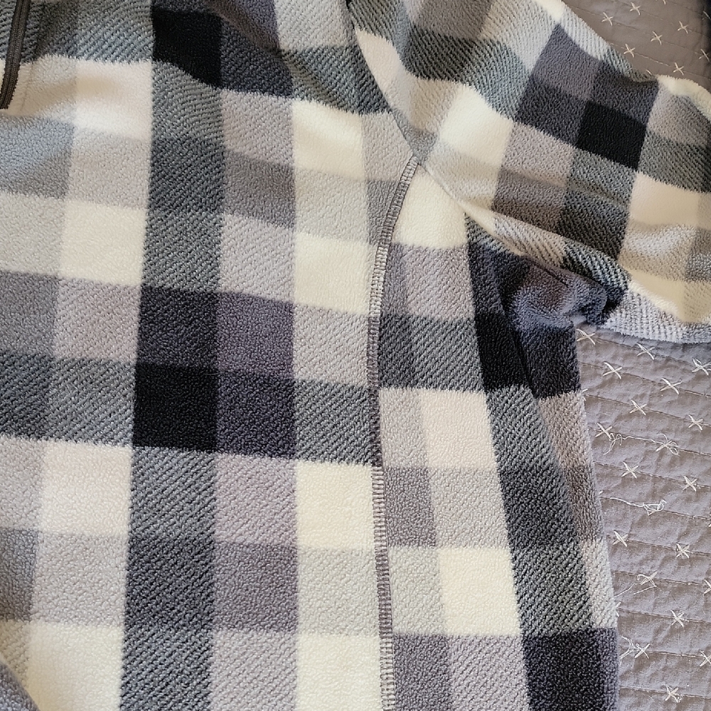 Lands' End Checkered Half-Zip Sweater - Picture 11 of 11
